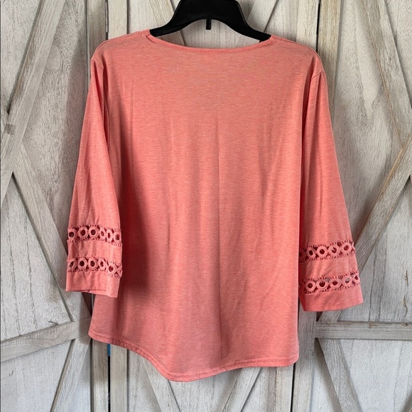 Coral V-Neck Top with Lace Sleeves - Picture 5 of 9